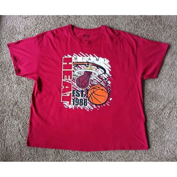 NBA Other - Miami Heat T-Shirt Men's Size 3XL Red Short Sleeve